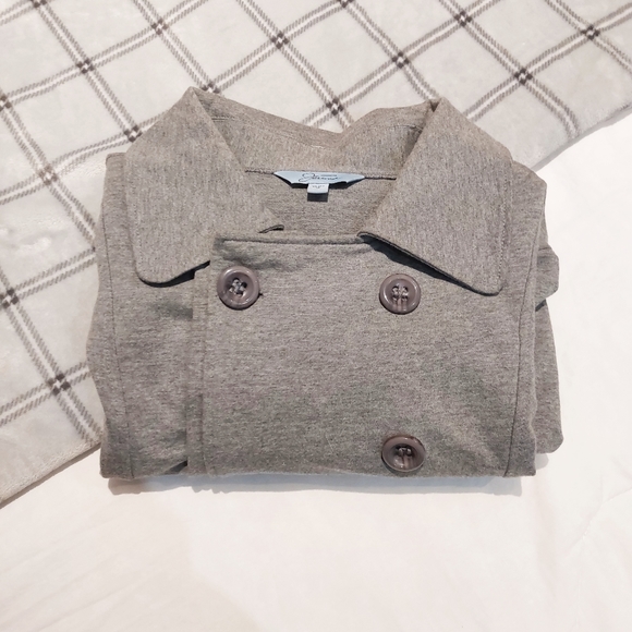 Light grey jacket - Picture 1 of 3